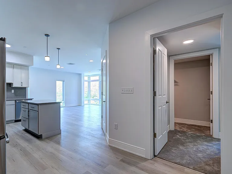 2059 Lafayette Rd #201 — Photo 16
