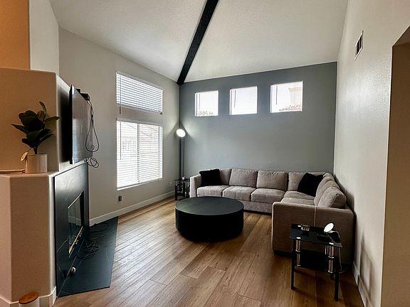 5th image of 932 N Turner Ave APT 48