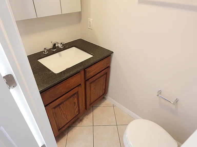 1726 Marywood Ave #1726 — Photo 12