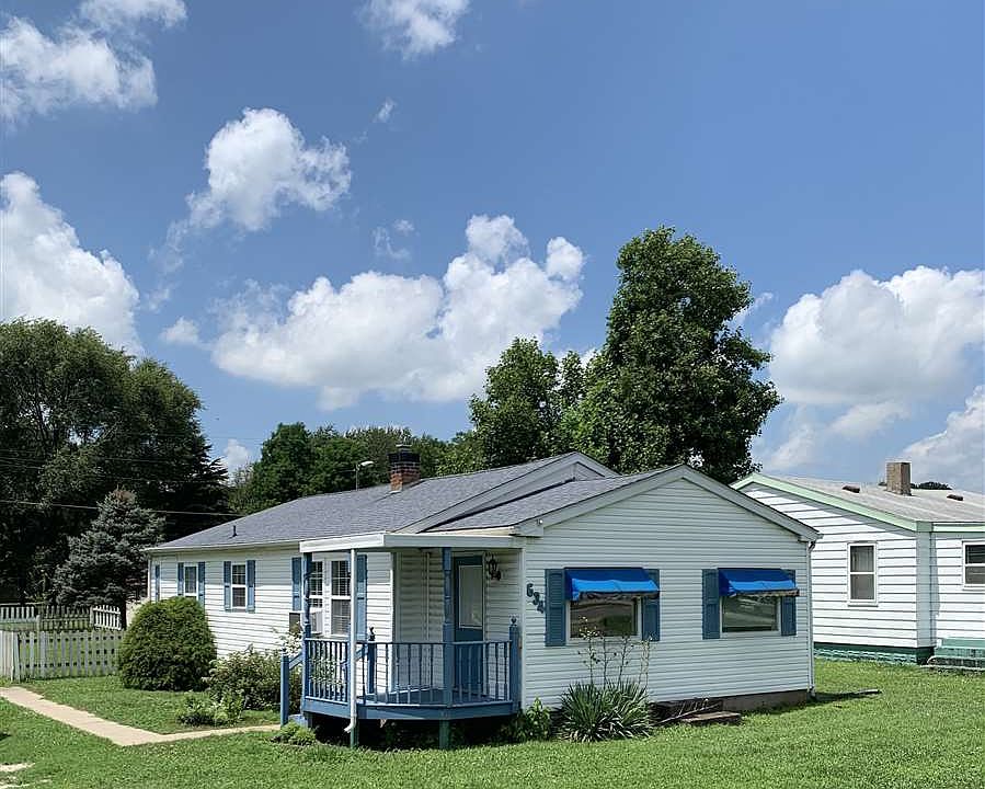 1st image of 634 N Fruitridge Ave