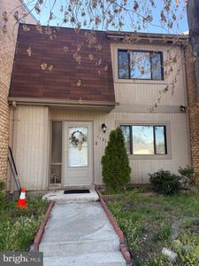 1121 Shannon Pl, Herndon, VA, 20170