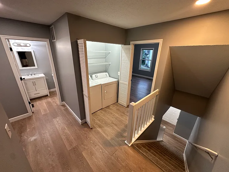 2356 Avalon Woods Dr — Photo 15