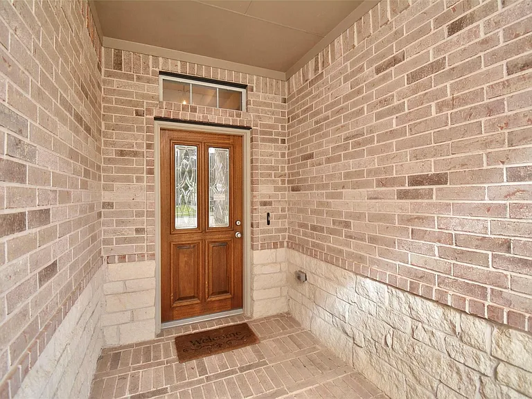 26114 Silver Timbers Ln — Photo 2
