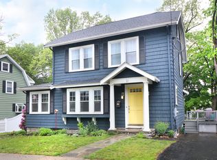 21 Crest Ave, Melrose, MA 02176