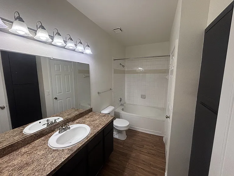 Wesley St. James Apartments at Sandy Springs — Photo 73
