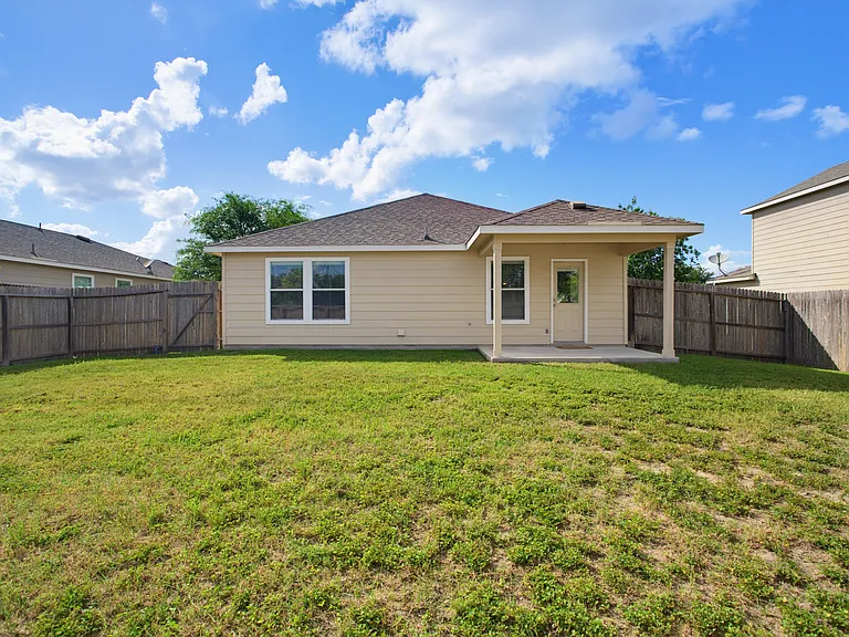 332 Lonestar Gait — Photo 28
