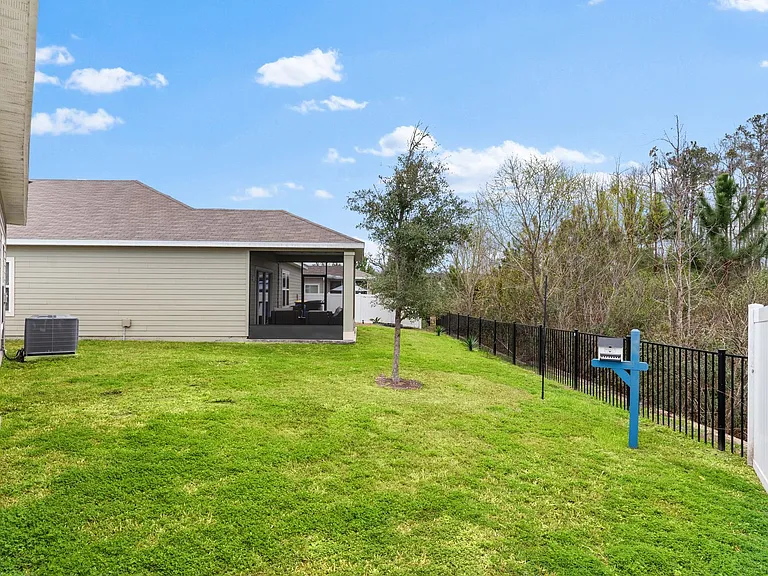 5556 Kellar Cir — Photo 34