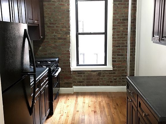 5th image of 50 E 18th St APT B2