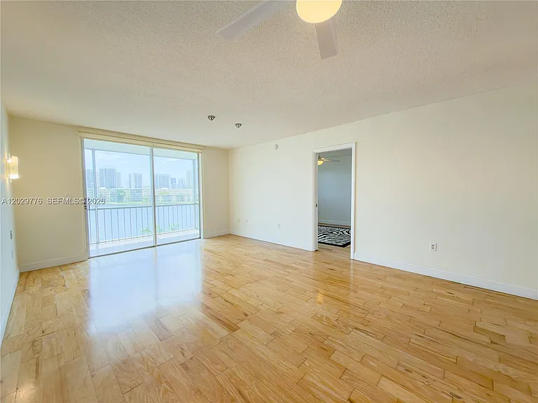 2861 Leonard Dr #F503 — Photo 13