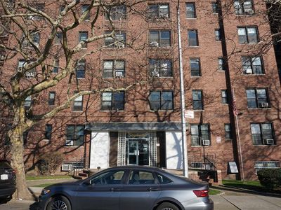 84-31 Van Wyck Expressway #4L, Queens, NY, 11435