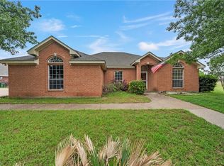 712 Eagles Nest Dr, Hewitt, TX 76643