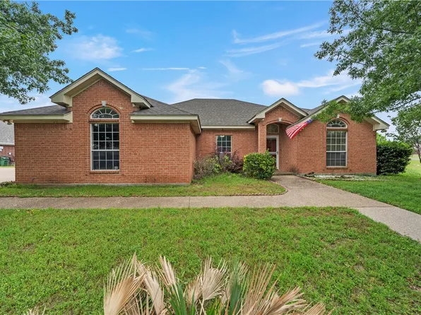 712 Eagles Nest Dr, Hewitt, TX 76643