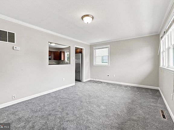 4th image of 1304 Nancy Dr