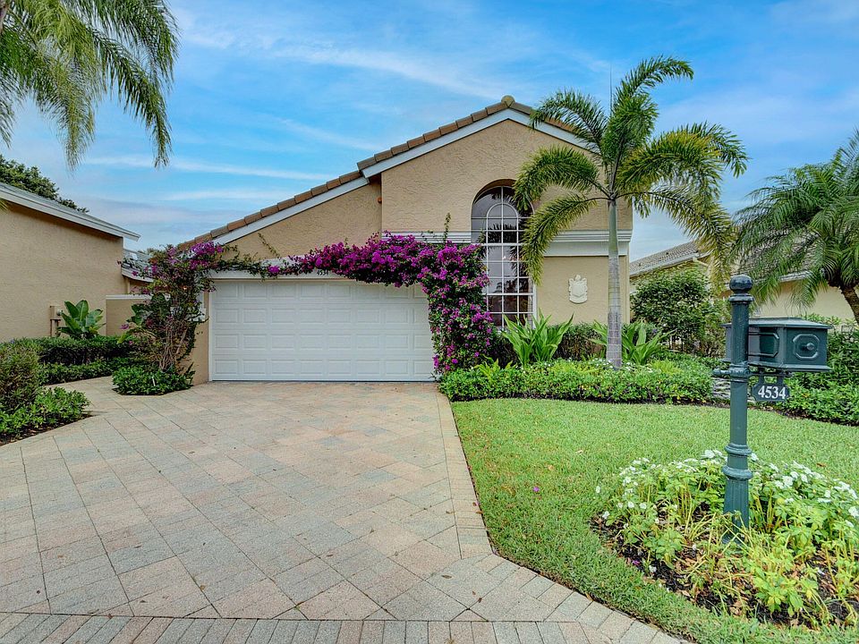 1st image of 4534 Carlton Golf Dr