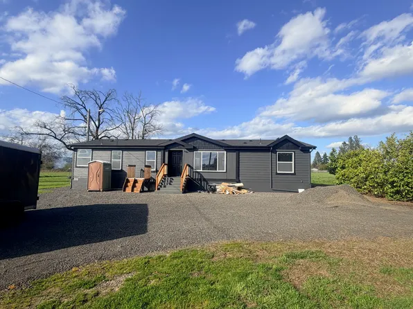 11300 SW Durham Ln, McMinnville, OR 97128