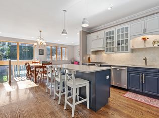 2134 45th Ave, Long Island City, NY 11101