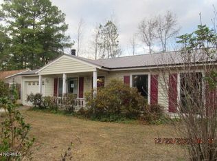 642 Shadowridge Rd, Jacksonville, NC 28546