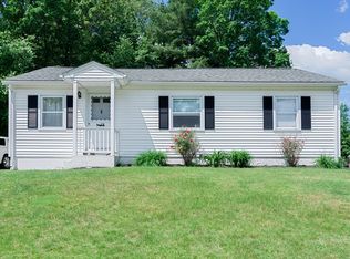 23 Waterman Rd, Auburn, MA 01501