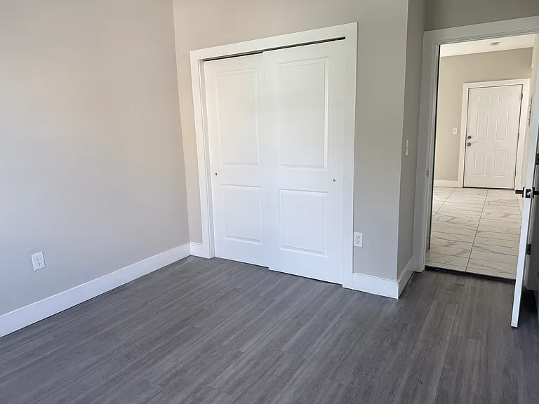 494 S 18th St #3 — Photo 29