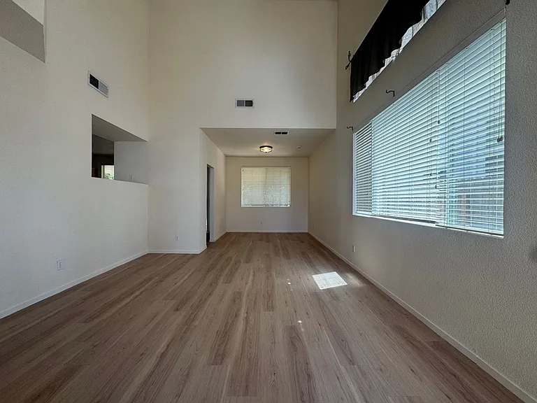 5418 Moonlight Way — Photo 3