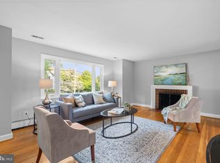 2306 Barbour Rd, Falls Church, VA
