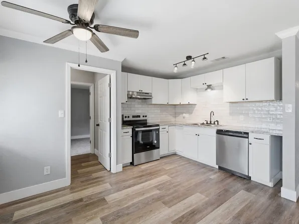 309 Kessler Dr, Granbury, TX 76048