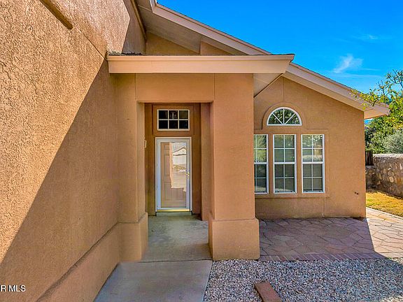 4th image of 10917 Loma Alta Ln