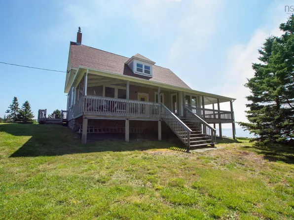 3761 Highway 3, Lower Argyle, NS B0W 1W0