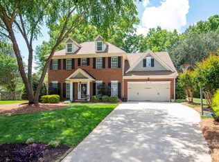 8809 Orchid Pl, Charlotte, NC 28277