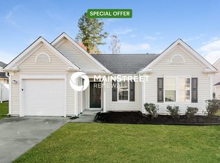 2933 Trassacks Dr, Raleigh, NC 27610