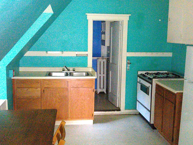 105 Dewitt Pl — Photo 37