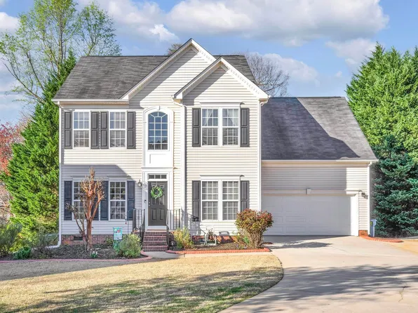 11 Silverthorn Ct, Simpsonville, SC 29681