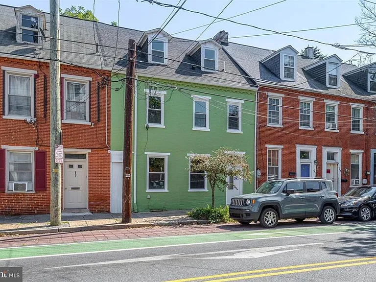 249 North Mulberry Street — Photo 23