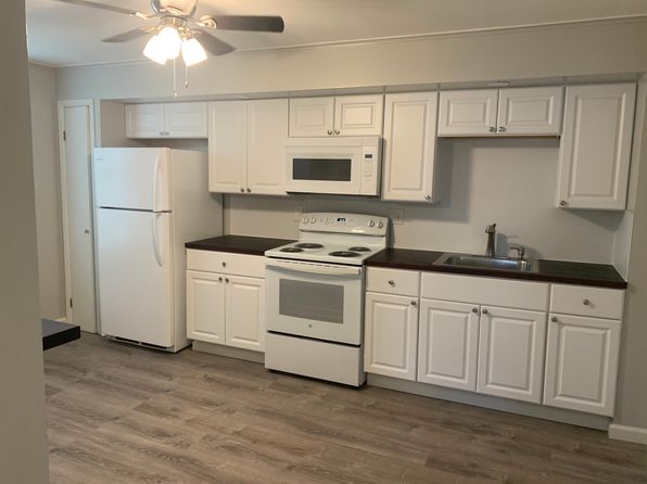 2496 Main St APT 1S