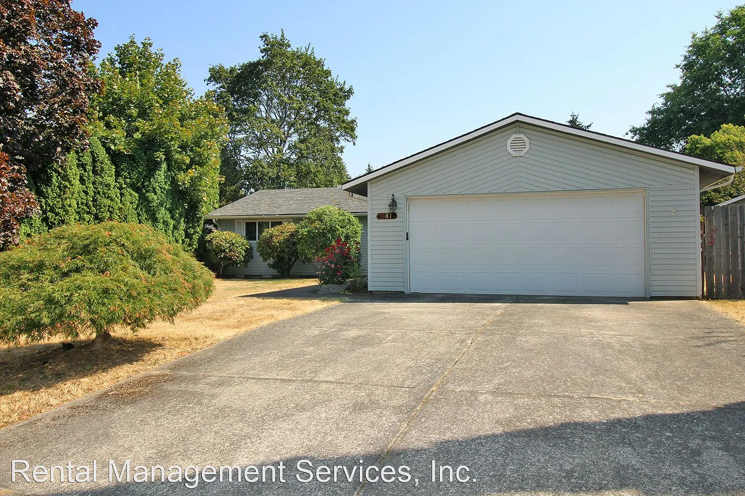 881 NW 10th Ct photo 1