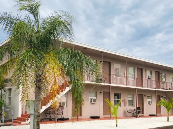 526 NW 12th Ave APT 7, Boynton Beach, FL 33435