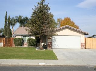 10106 Atakapa Ave, Bakersfield, CA 93312