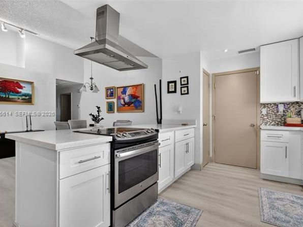 5571 NW 188th St #5571