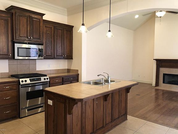 4th image of 112 Floridian Ln