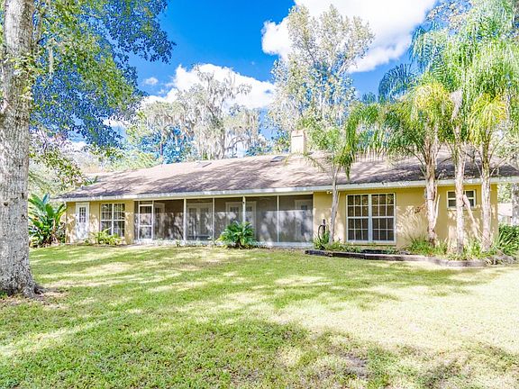 4th image of 619 Erin Way