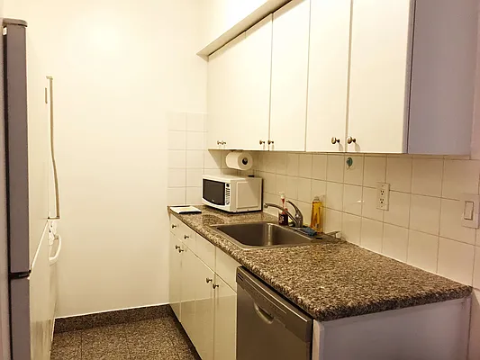 Rented by NY Space Finders Inc. | media 7