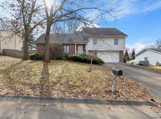 2013 Lee Dr, Cape Girardeau, MO 63701