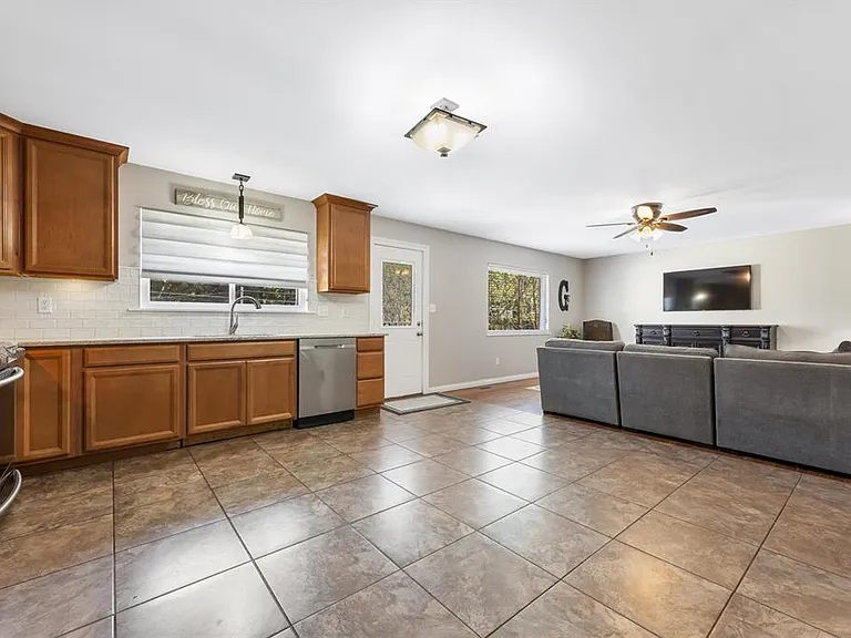 292 Portwind Pl — Photo 9