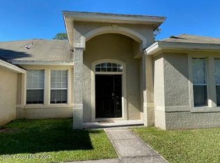 572 Geiger Ct NW, Palm Bay, FL 32907