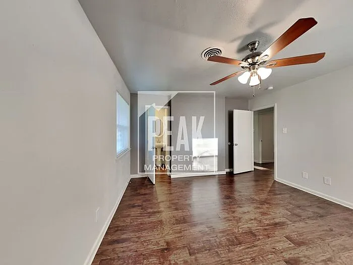 5508 Winifred Dr — Photo 5