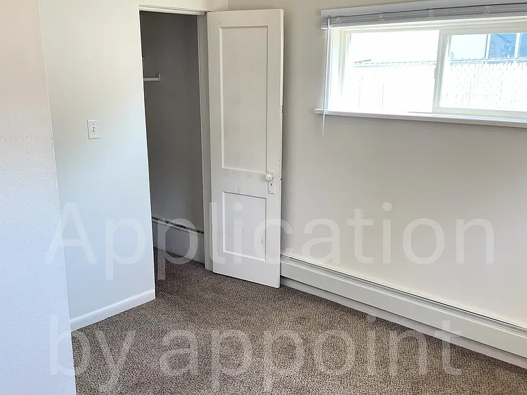 1310 Sherwood St — Photo 7