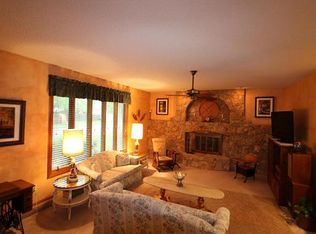 300 NW 36th Street Ter, Blue Springs, MO 64015