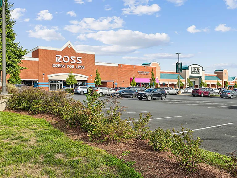 Cortland Manassas — Photo 30