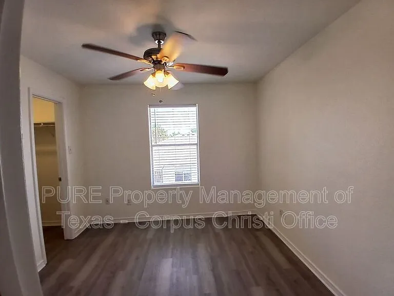 14006 Fortuna Bay Dr #B — Photo 10