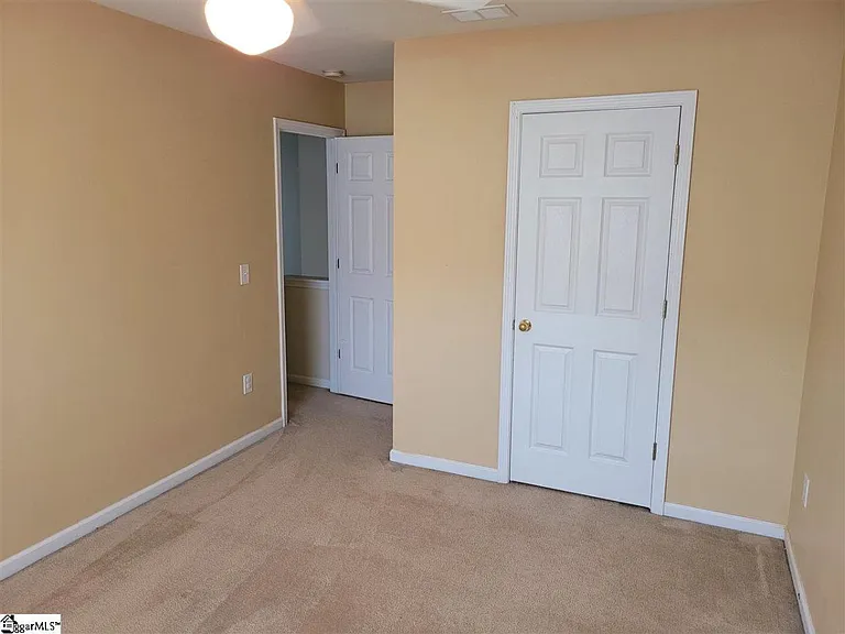 206 Chartwell Dr — Photo 18